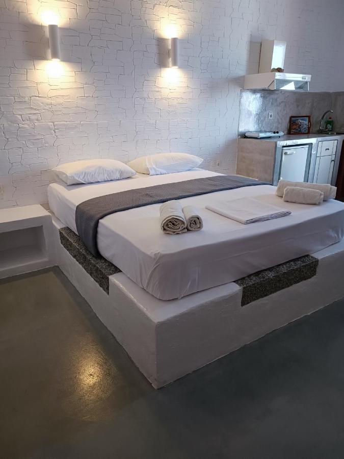 Traditional House Under The Castle Astypalaia Екстер'єр фото